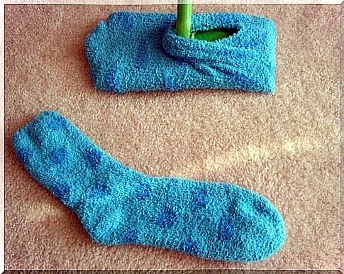 Remove dust with socks.