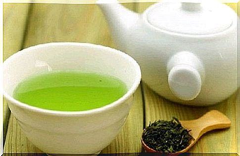 green tea to relieve irritable bowel