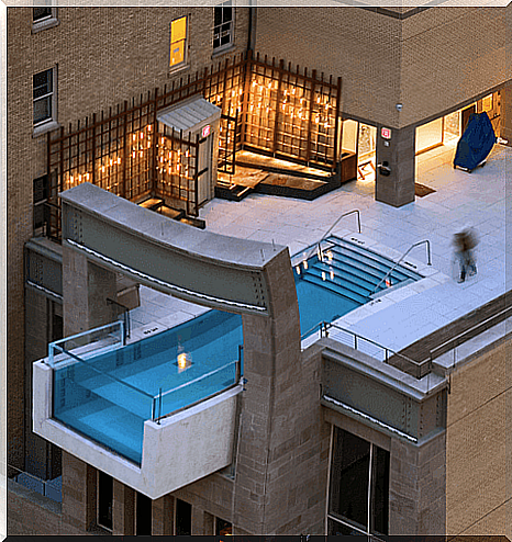 Swimming pool in the air