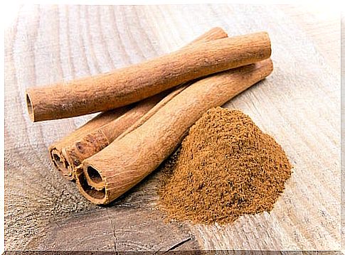 cinnamon sticks to fight stomach acidity