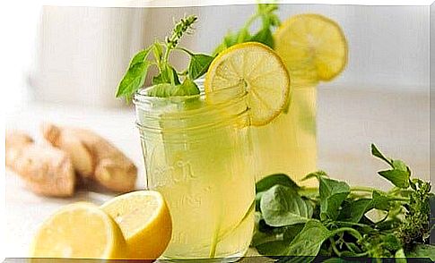 lemon juice to take care of the liver