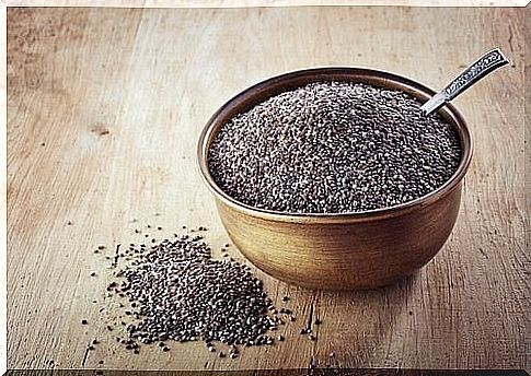 foods to reduce high blood pressure: chia seeds